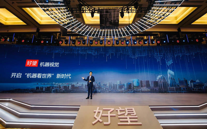 2025新澳门最精准龙门客栈,探索未来之门，2025新澳门最精准龙门客栈